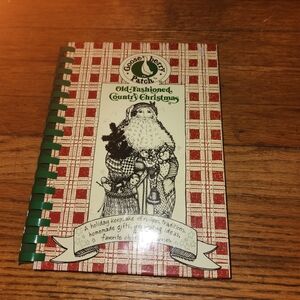 Gooseberry Patch Holiday Cookbook - Red and Green